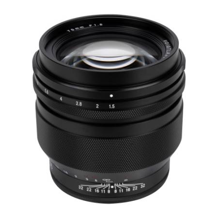 Voigtlander Nokton 75 mm f/1,5 - obiektyw 1
